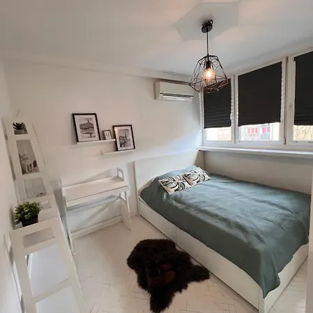 Scandinavian Zoo Atlas Arena Retkinia District Parking *