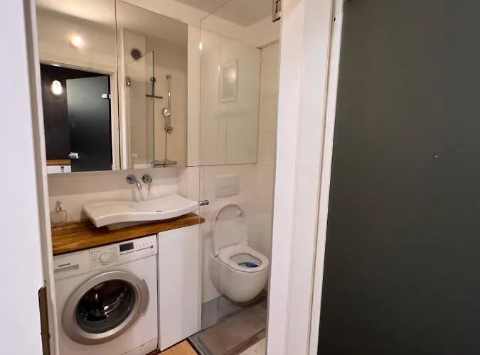 Scandinavian Zoo Atlas Arena Retkinia District Parking Daire